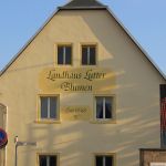Landhaus-Lutter-Fassadenbeschriftung.jpg